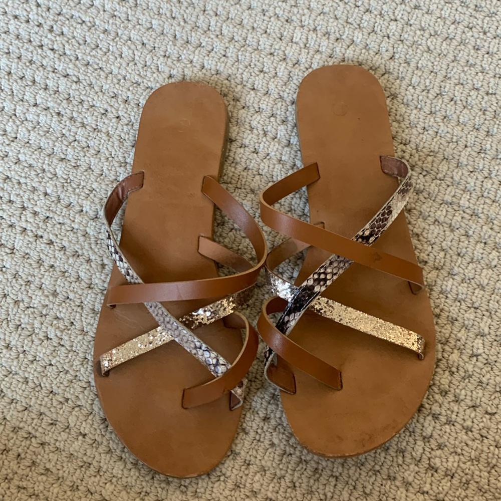 Sandles